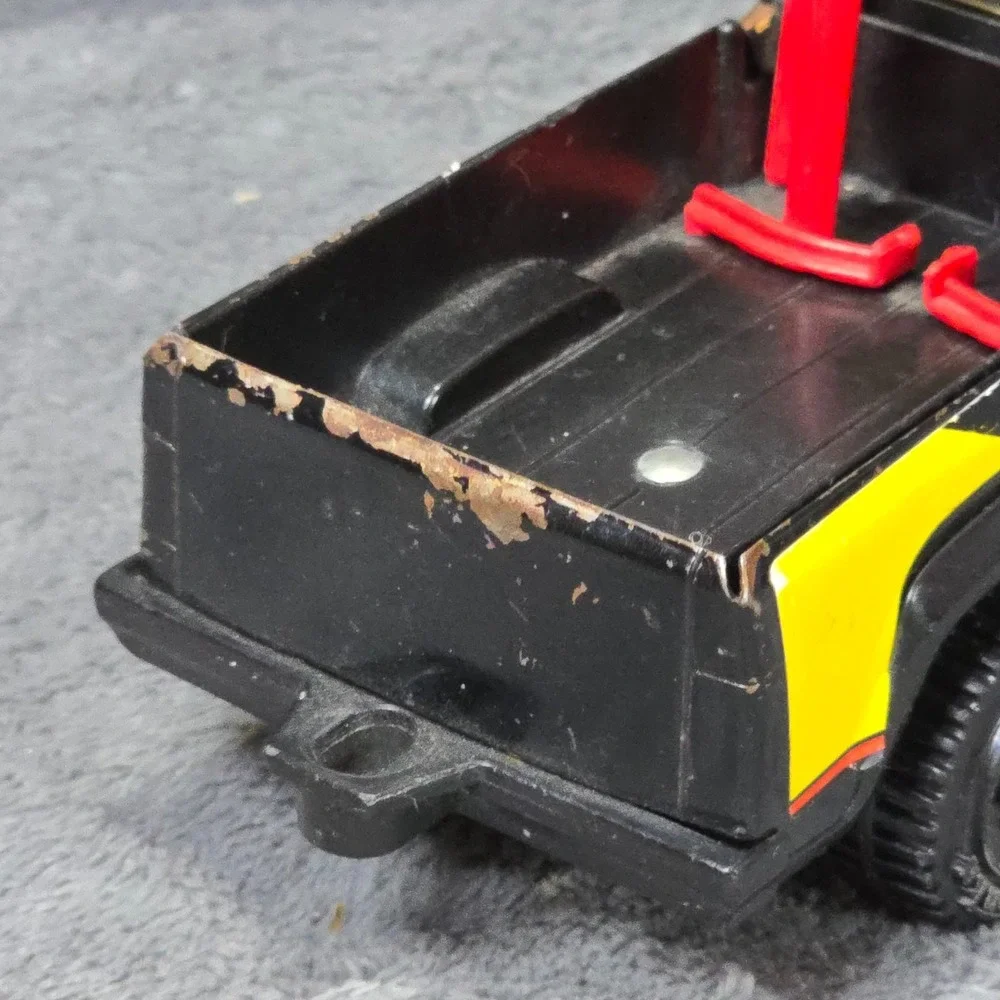 Vintage Tonka Wild Tiger Pickup Truck Diecast Toy Black Yellow Off-Road
